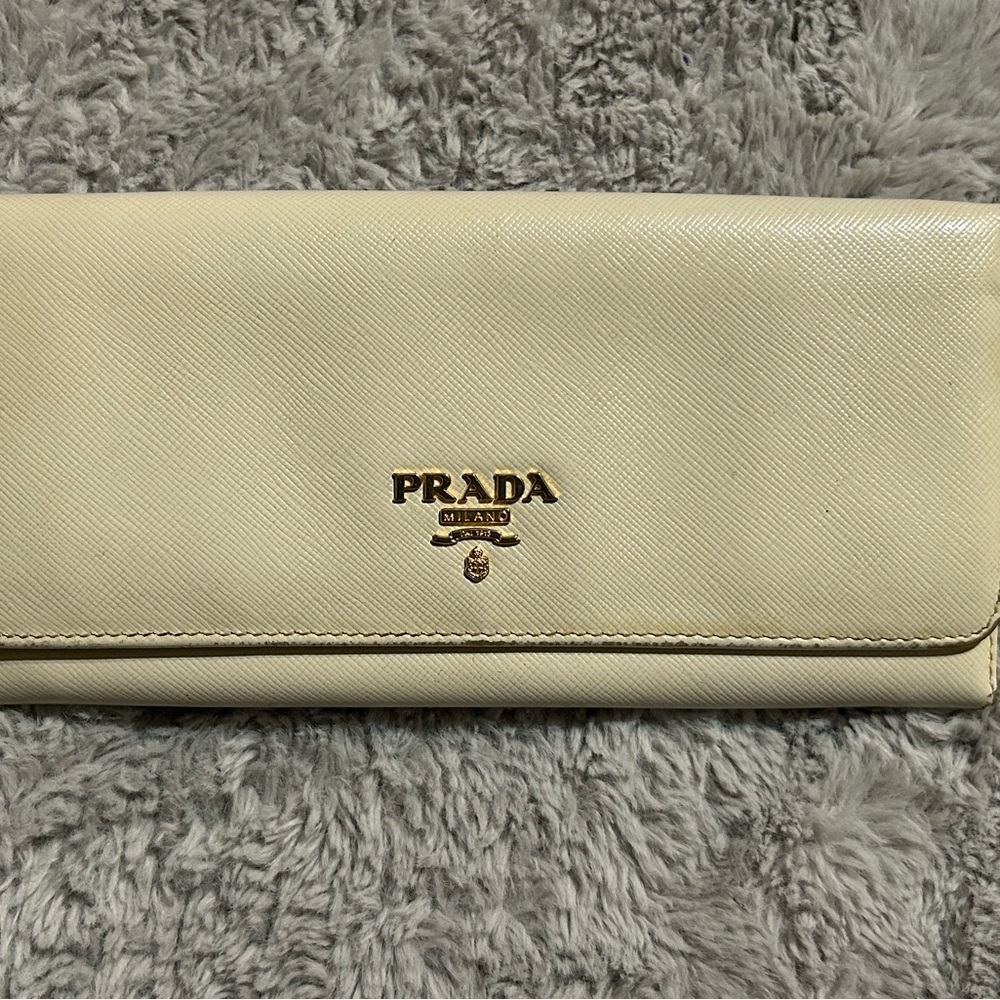 Prada Cream Saffiano Leather Wallet w/ COA Card